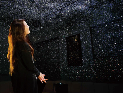 プラネタリウムコンサート 暗闇と、星と、音楽と